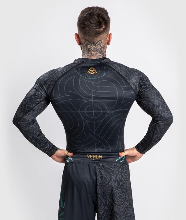 Actual product image Venum Assassin's Creed Reloaded Rashguard - Long Sleeves - Black - XL (XL)