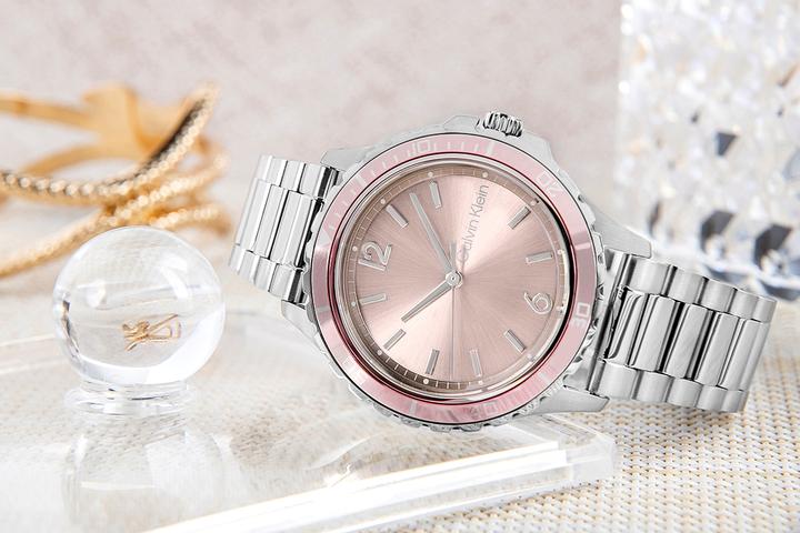 Produktbild Calvin Klein Sport For Her Damenuhr 25200096 + BOX (Analoguhr)