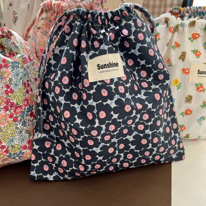 Produktbild Only-Bags.Store Portable Organizer für Unterwäsche Socken BH Baumwolle Make-up Tasche Travel Drawstring Taschen Ins