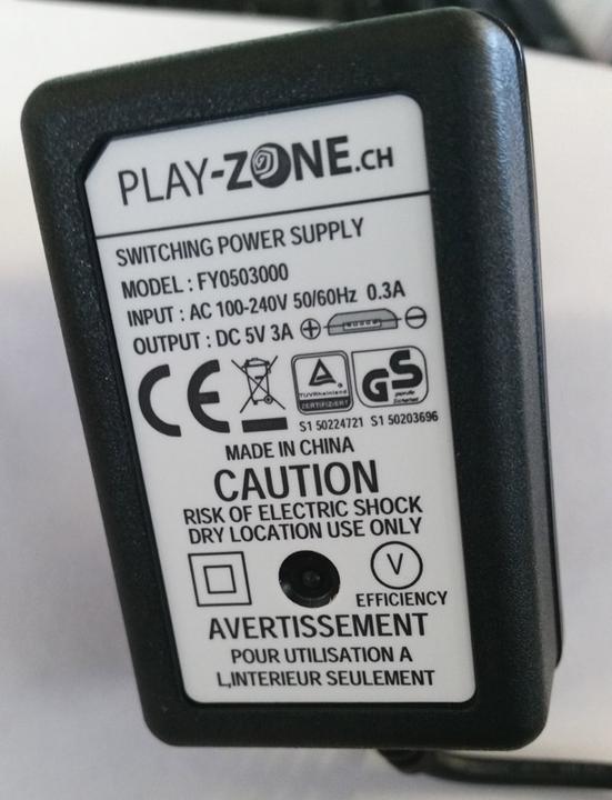 Image du produit Play-Zone Alimentation adaptateur AC/DC 5V DC 3000mA microUSB