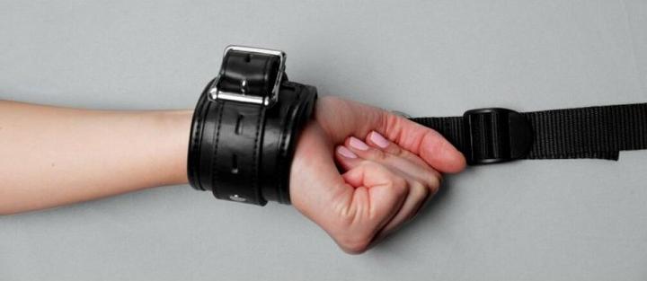 Actual product image XR Brands Bed Restraint Kit Bedboeien