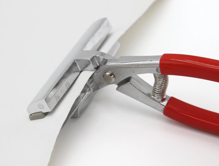 Actual product image Wedge frame tongs