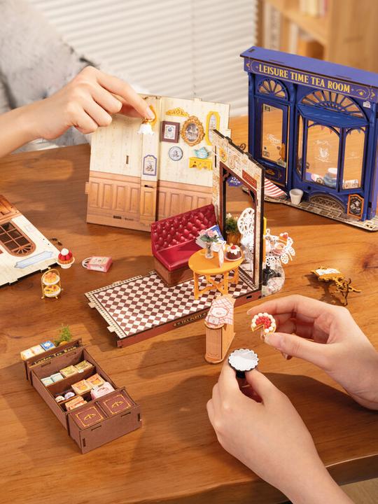 Actual product image Robotime Tea room kit