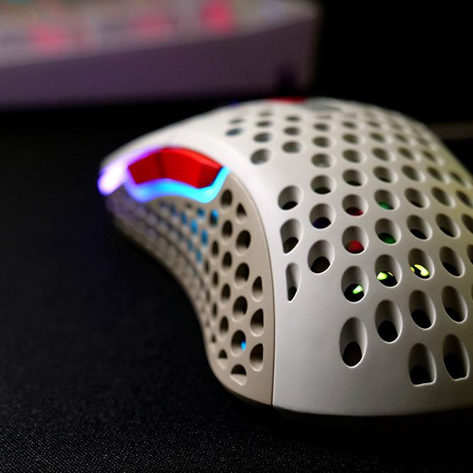 Productafbeelding CHERRY xtrfy M4 RGB Retro Editie (Bedraad)