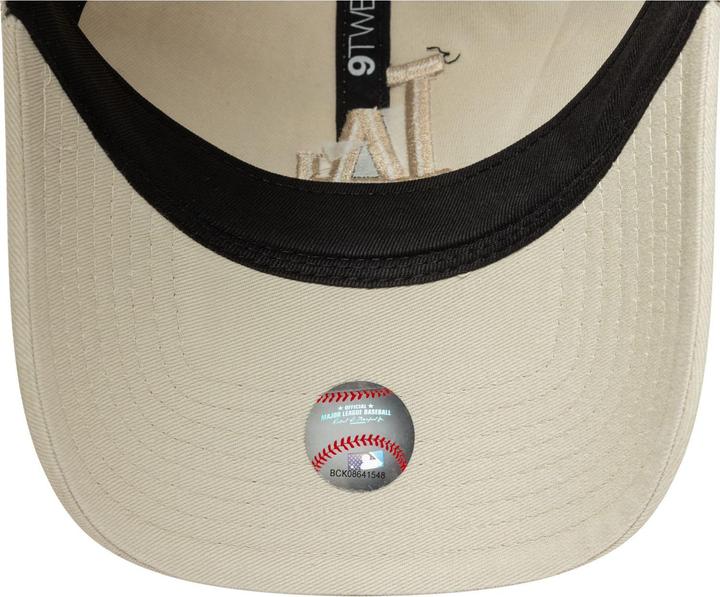 Actual product image New Era 9Twenty Trucker Cap - Los Angeles Dodgers Beige