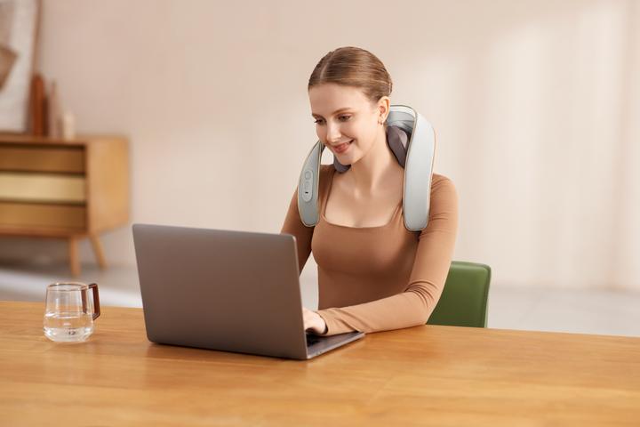 Actual product image SKG H5 Mini