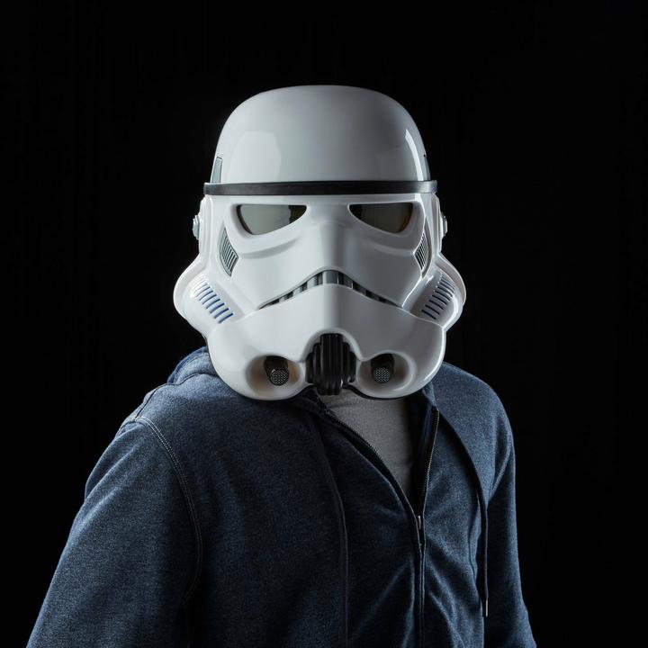 Produktbild Hasbro Star Wars Rogue One Black Series Elektronischer Helm Imperial Stormtrooper