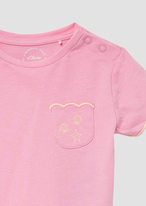 Produktbild S.Oliver T-Shirt Jersey-T-Shirt mit Bogenkante und Brusttasche (74)