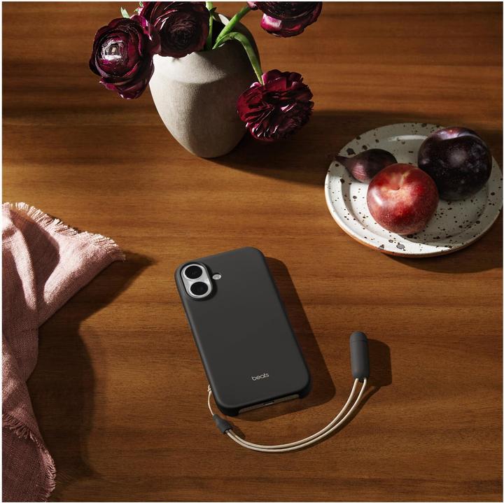 Actual product image Beats Kickstand Case with MagSafe (Apple iPhone 17)