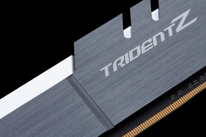 Actual product image G.Skill Trident Z (2 x 16GB, 3200 MHz, DDR4-RAM, DIMM)