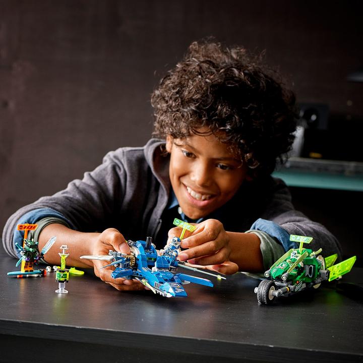 Produktbild LEGO Jay und Lloyds Power-Flitzer (71709, LEGO Ninjago)