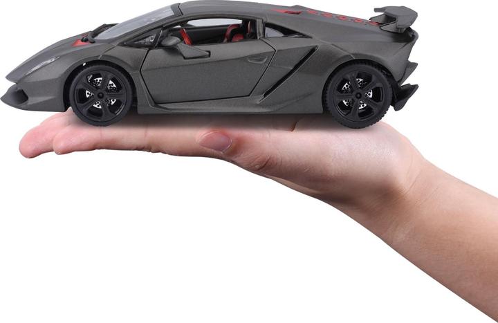 Produktbild Bburago Lamborghini Sesto Elemento 1:24