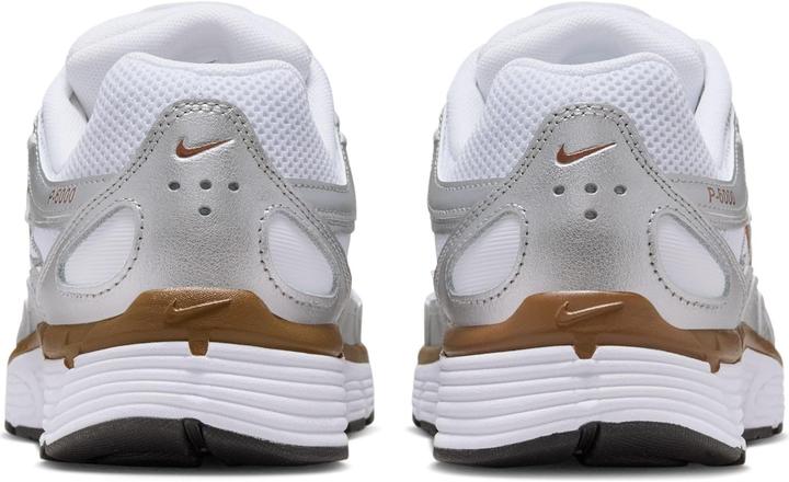 Actual product image Nike P-6000 Sneakers (40)