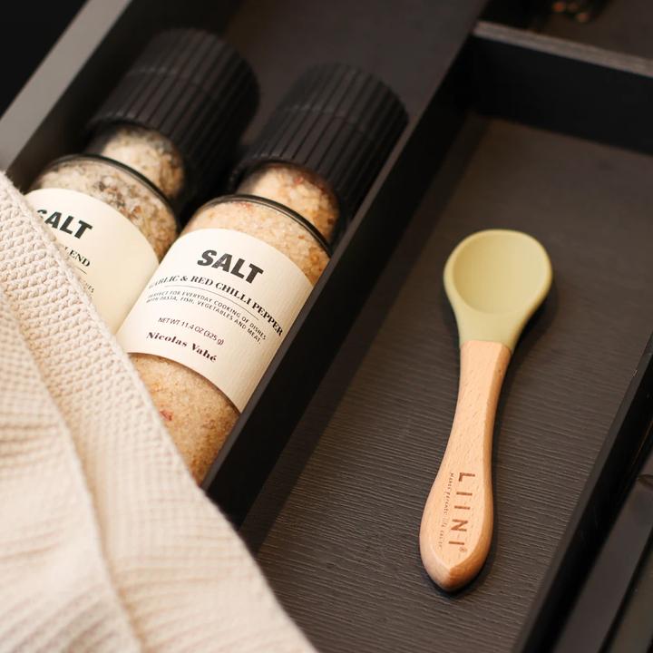 Actual product image Liini Porridge spoon olive