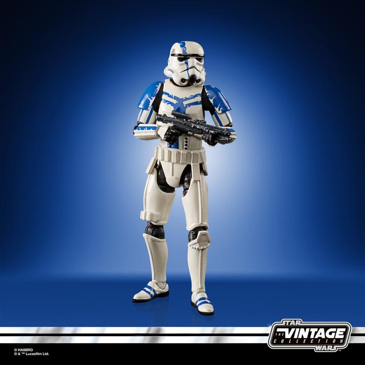 Image du produit Hasbro The Vintage Collection Gaming Greats Stormtrooper Commander, figurine de 9,5 cm pour Star Wa