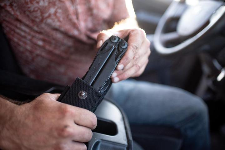 Produktbild Leatherman Surge Multifunktionstool (21 Funktionen)