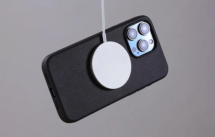 Produktbild Joyroom Magnetic Phone Case for iPhone 15 Pro JR-BP006 (black) (Apple iPhone 15 Pro)