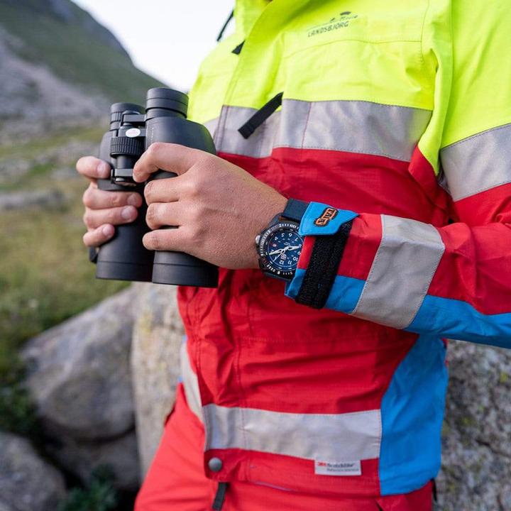 Produktbild Luminox Ice-Sar Arctic 1000 Series (Analoguhr, Swiss Made, 46 mm)