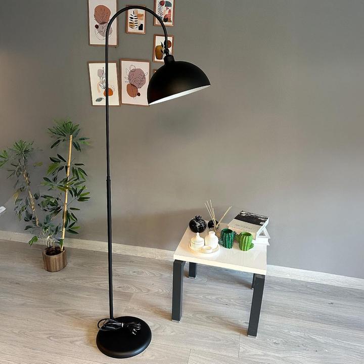 Produktbild Bamyum Gorkiede Stehlampe Schwarz (E27)