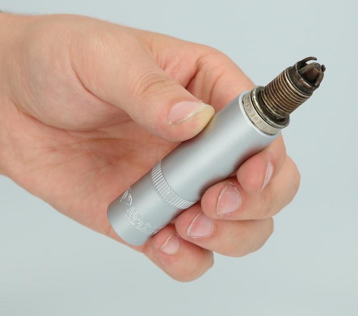 Actual product image Brilliant Tools BT021852 (21 mm)