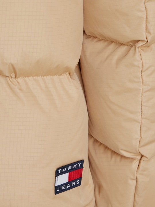 Actual product image Tommy Jeans Alaska (L)