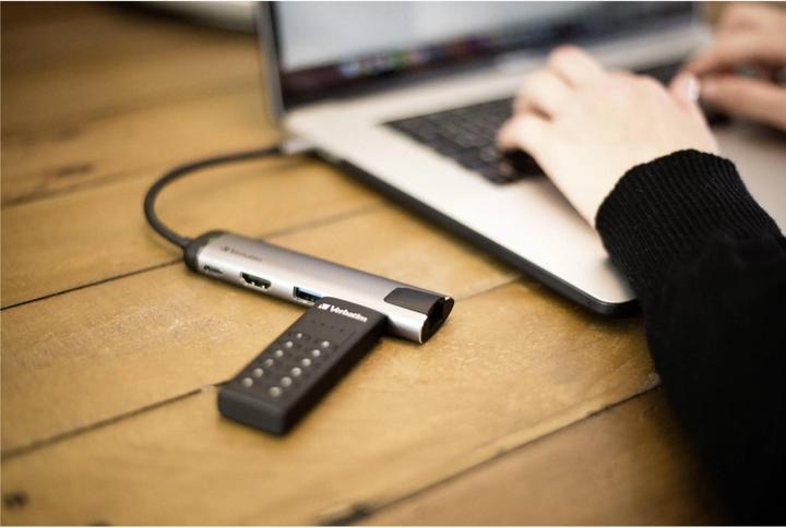 Produktbild Verbatim Keypad Secure (32 GB, USB-A, USB 3.1)