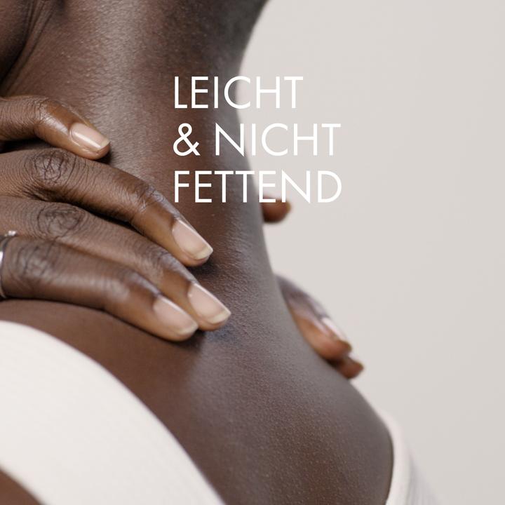 Produktbild Vichy Capital Soleil Zellschutz-Spray (Sonnenspray, SPF 50+, 200 ml, 245 g)
