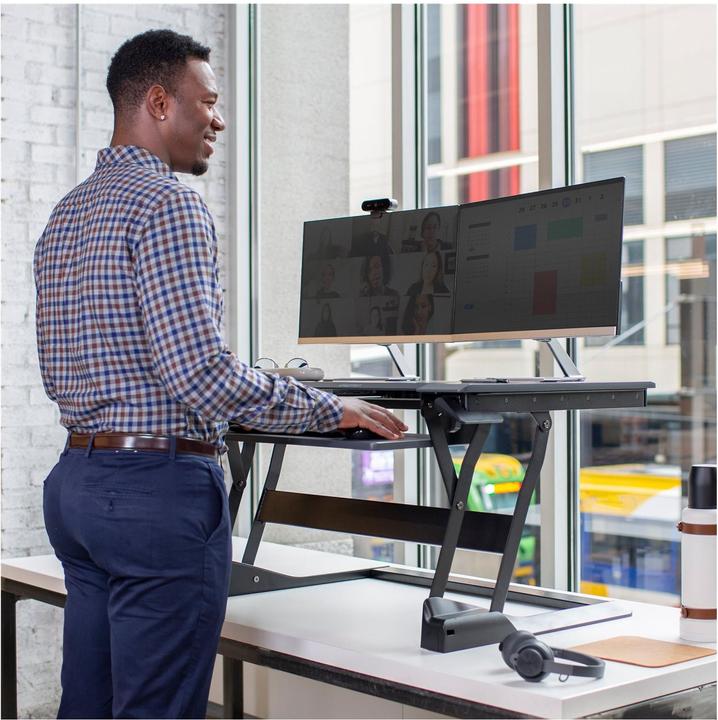 Produktbild Ergotron WorkFit Steh-Sitz Arbeitsplatz