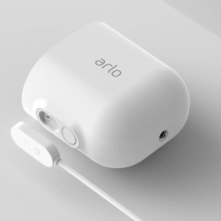 Actual product image Arlo Ultra 2 Spotlight camera, 3 kit white (3840 x 2160 pixels)