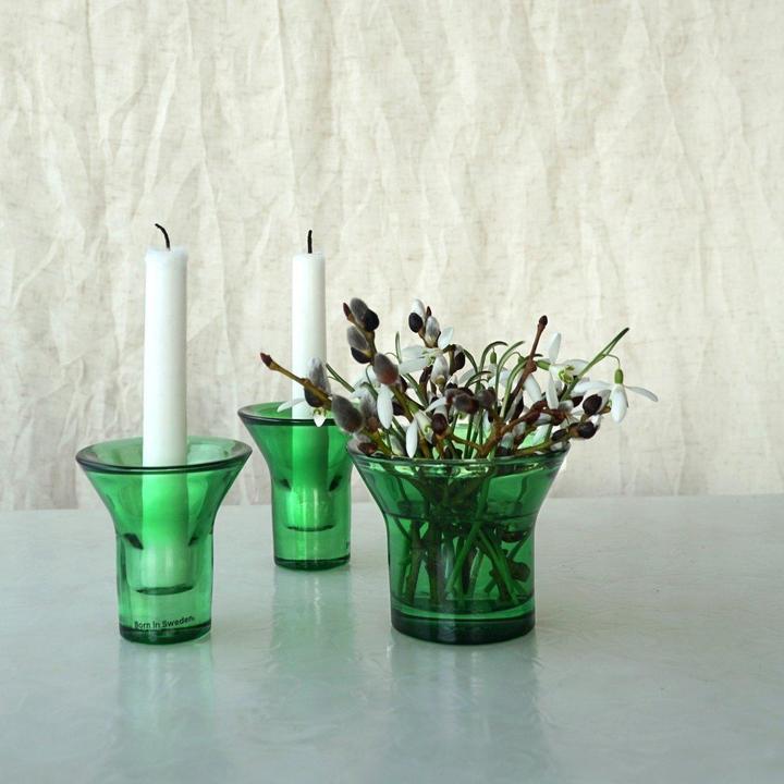 Produktbild Born in Sweden LUMI Kerzenhalter Grün aus Glas, modernes Design, 8cm