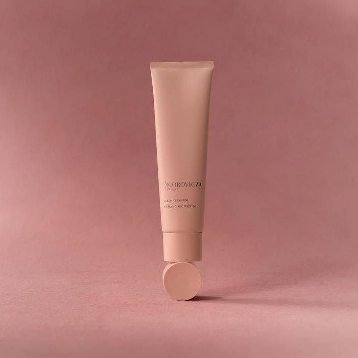 Actual product image Omorovicza Queen Cleanser (Cleansing Foam, Cleansing lotion, 150 ml)