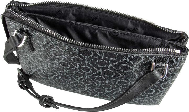 Actual product image Calvin Klein Shoulder bag
