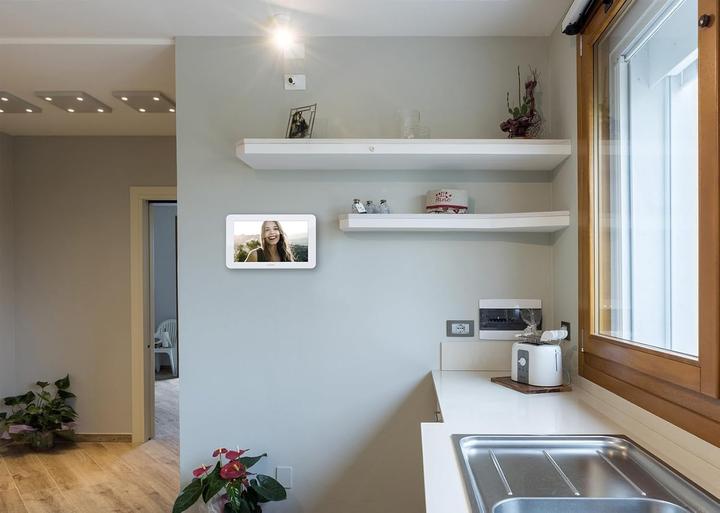 Produktbild Vimar Video-Türsprechanlage mit Touchscreen, RFID, Freisprechen und Aufnahmefunktion