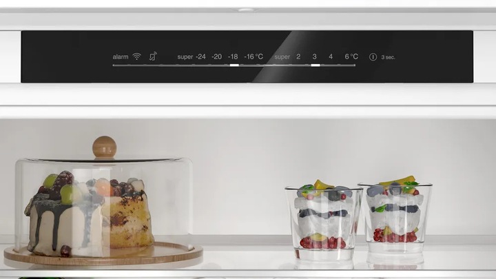 Produktbild Siemens iQ500, Einbau-Backofen mit Dampfunterstützung, 60 x 60 cm, Edelstahl, HR578GFS7F