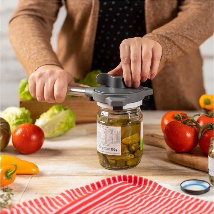 Actual product image Kuhn Rikon Deluxe Gripper lid opener grey (Plastic lidded bottle opener)