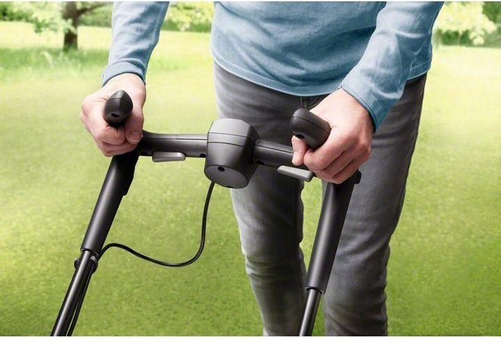 Productafbeelding Bosch Home & Garden EasyRotak 36-550 (Oplaadbare batterij)