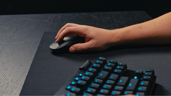 Actual product image Logitech G Pro X Superlight 2 (Cable, Wireless)