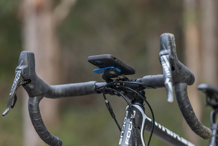 Actual product image Quad Lock Out Front Mount Pro