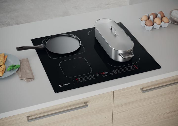 Productafbeelding Indesit IB 65B60 NE Zwart Geïntegreerde inductiekookplaat van 59 cm met 4 zones (59 cm, Inductiekookplaat)