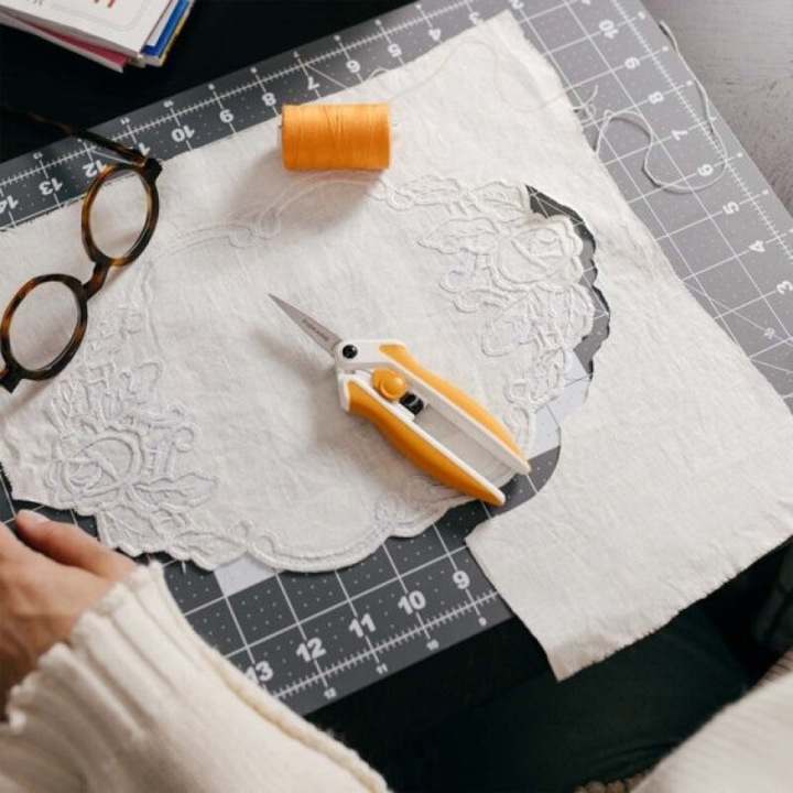Image du produit Fiskars Easy Action ciseaux à tissu (15cm) (15 cm)