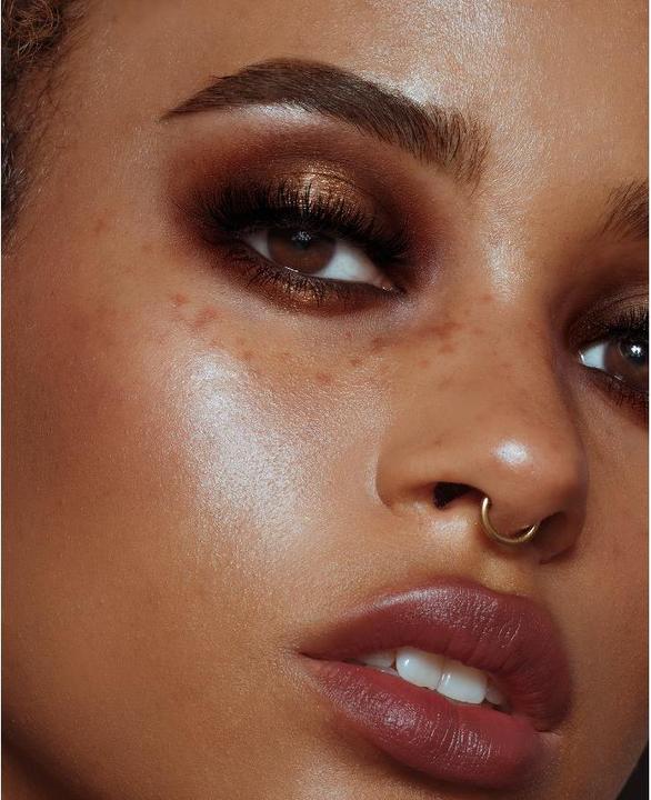 Produktbild Sleek MakeUP I-Divine Grounded Eyeshadow Palette