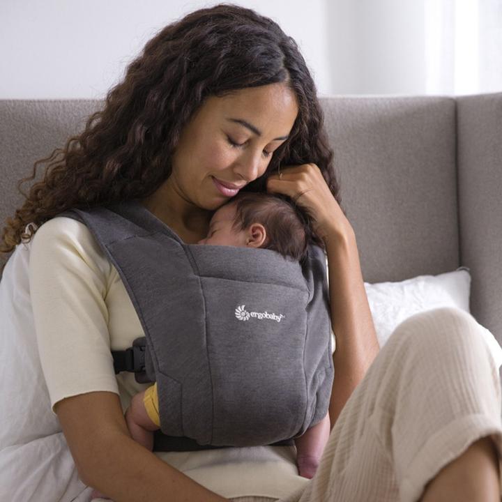 Image du produit Ergobaby Porte-bébé Embrace pour nouveau-né