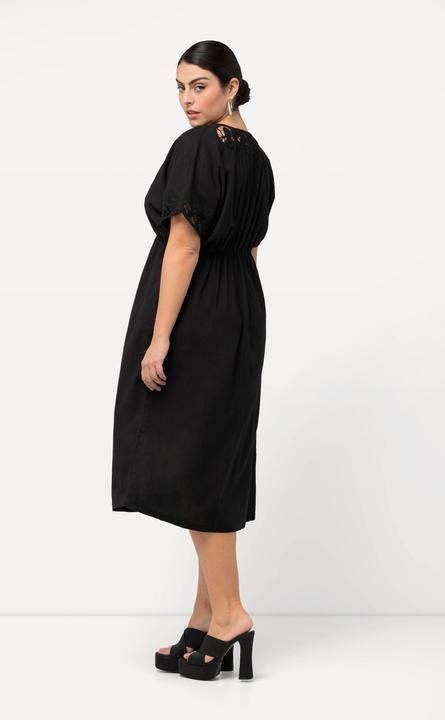 Immagine prodotto Ulla Popken Abito dal taglio oversize con ricami, scollo a V e mezze maniche (46, 48)