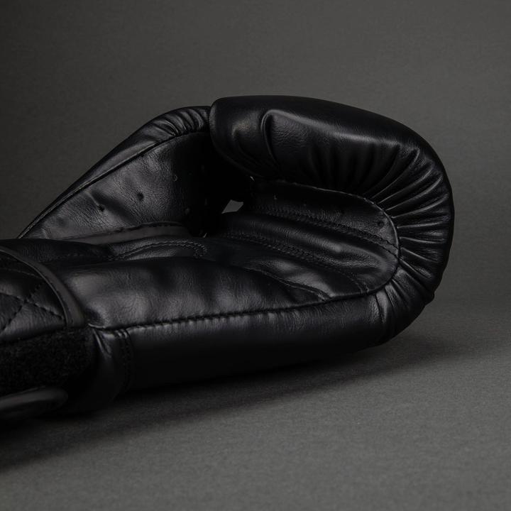 Produktbild Venum Impact Classic Boxhandschuhe 16oz (16 OZ, One Size)