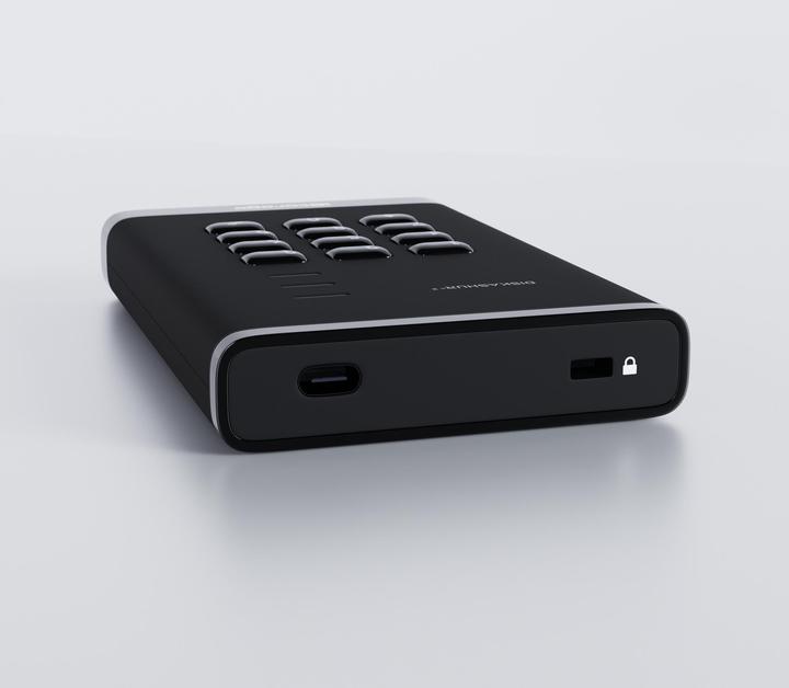 Productafbeelding iStorage diskAshur3 HDD 500GB - Zwart (0.50 TB)