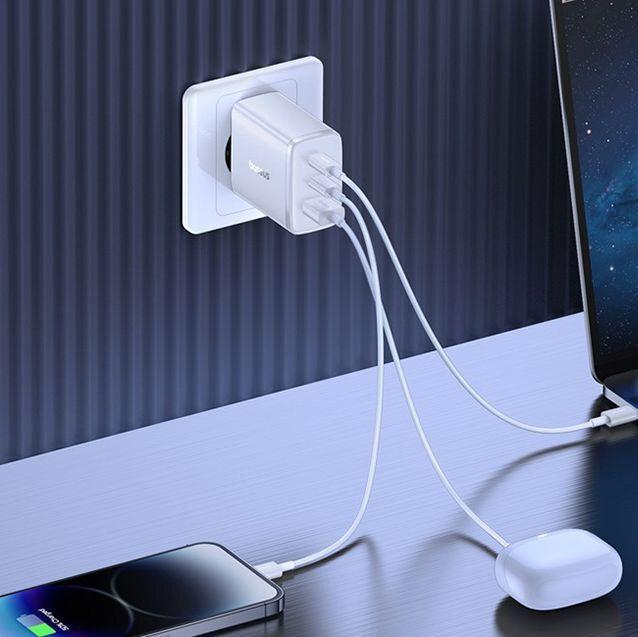 Produktbild Baseus Wall charger OS-Cube Pro 2xUSB-C + USB, 65W (white) (65 W, 3 Ports)