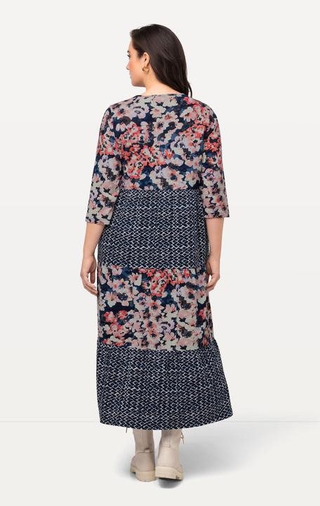 Image du produit Ulla Popken Robe trapèze longueur midi à col rond et manches 3/4, motif rayé (50, 52)