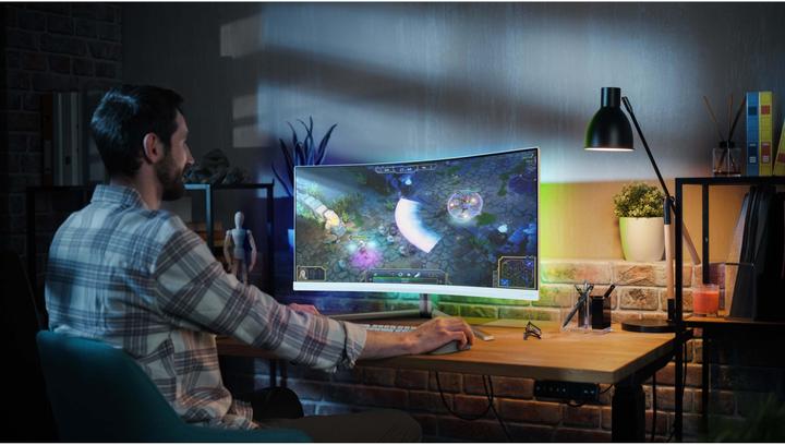 Actual product image Philips Evnia 34M2C5501A (3440 x 1440 pixels, 34")