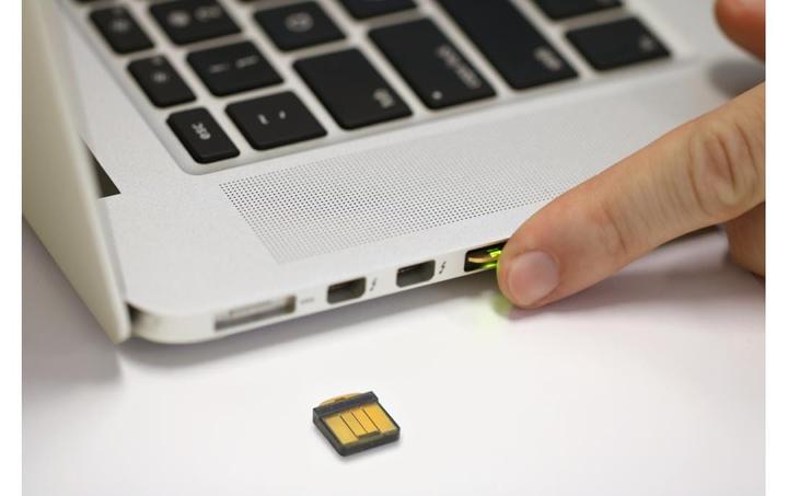Actual product image Yubico YubiKey 5 Nano