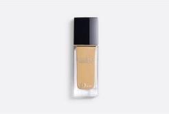 Produktbild Dior Forever Skin Glow 24H Radiant Foundation (3WO Warm Olive)
